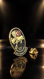 Gazi İsimli Altın Kaplama Yaka Rozeti